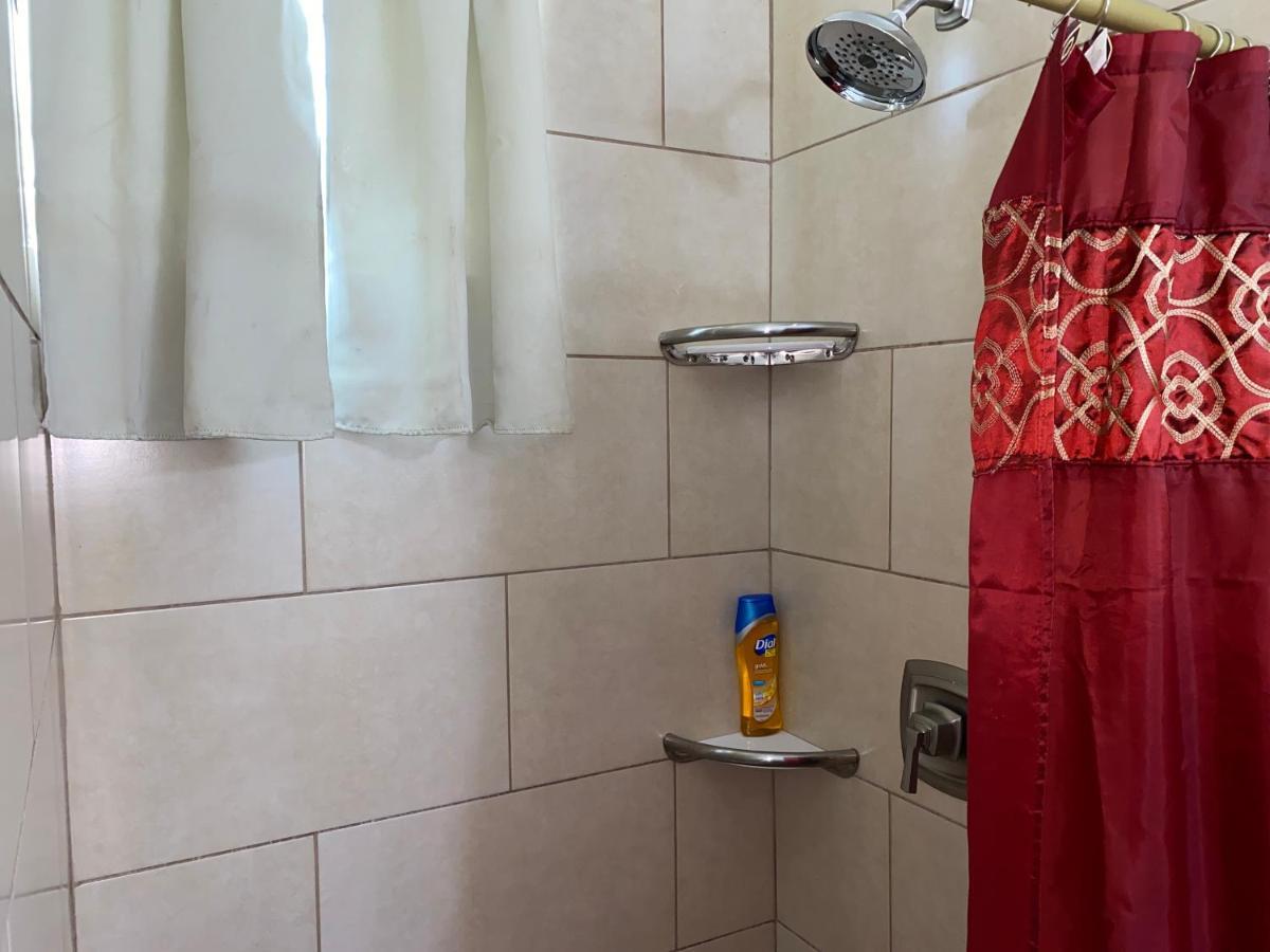 More Than Beauty Properties Род-Таун Екстер'єр фото